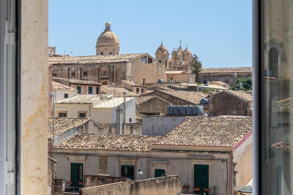 Mansarda Aurispa Noto Exterior photo